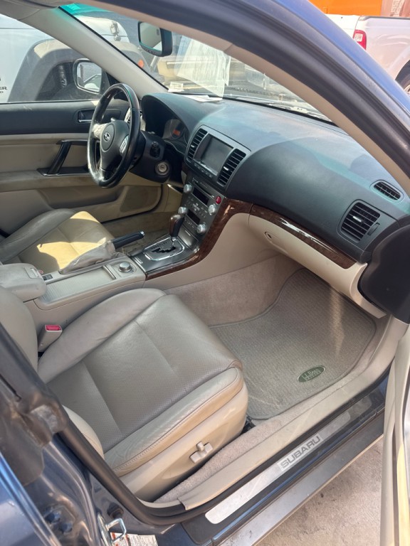 2008 Subaru Outback Image 4