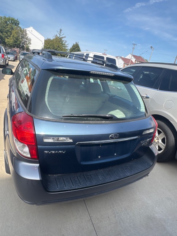 2008 Subaru Outback Image 8