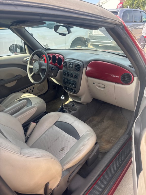 2005 Chrysler PT Cruiser Image 8