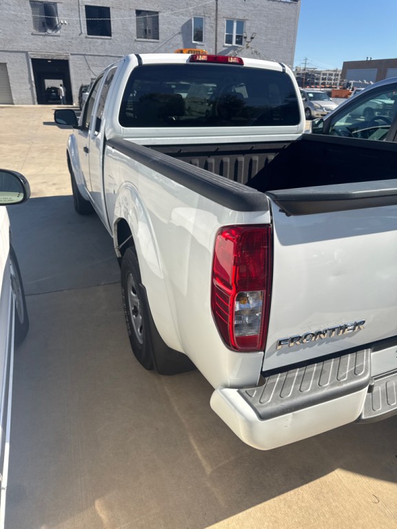 2018 Nissan Frontier Image 6