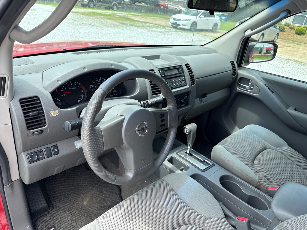 2006 Nissan Frontier Image 10
