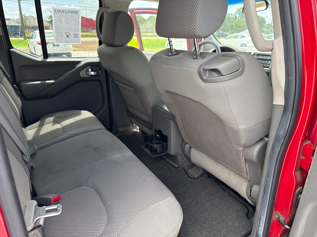2006 Nissan Frontier Image 14