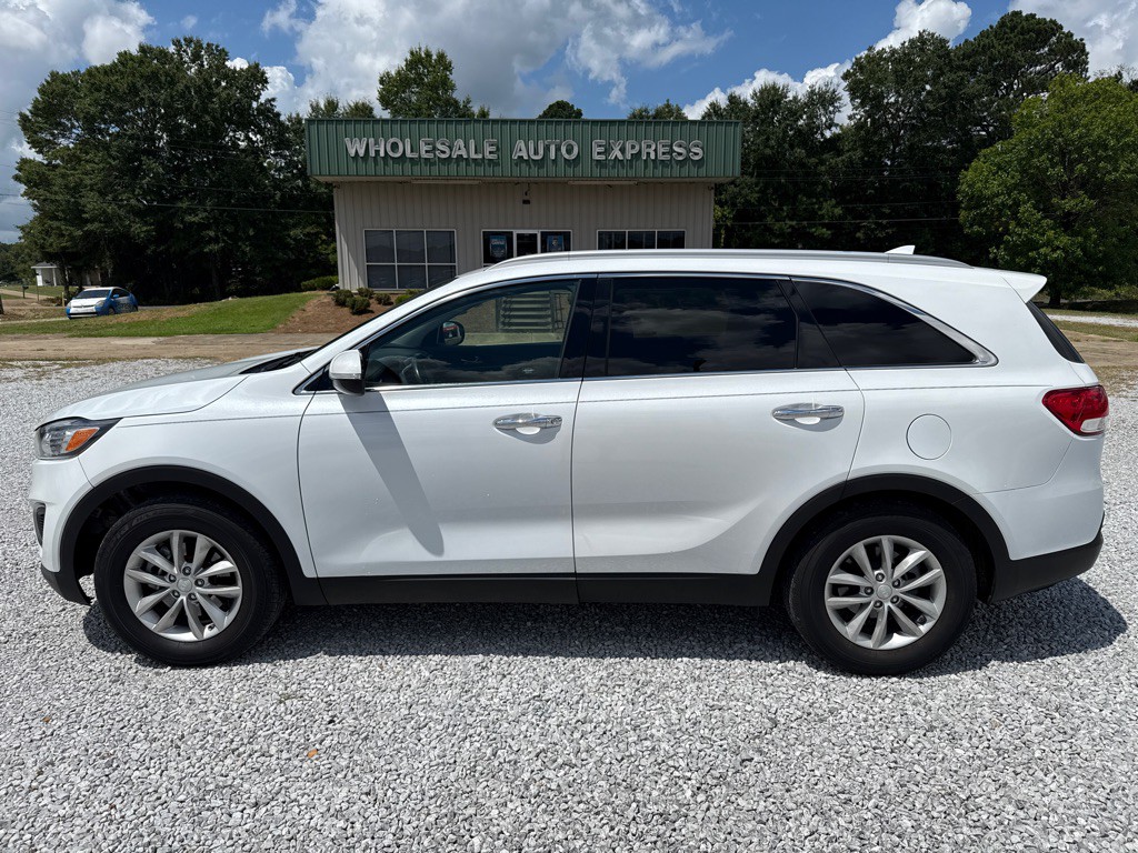 2018 Kia Sorento LX
