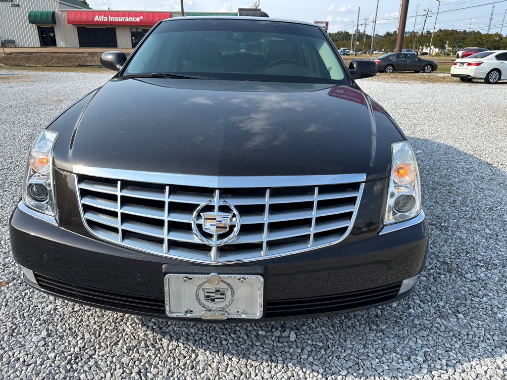 2008 Cadillac DTS Image 3