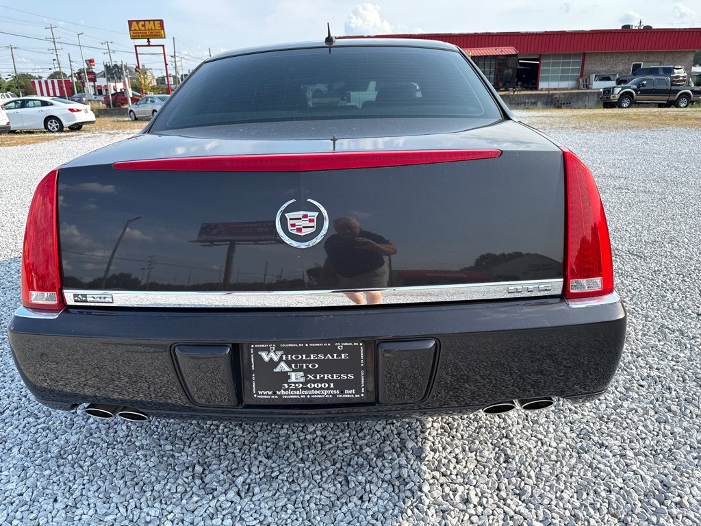 2008 Cadillac DTS Image 7
