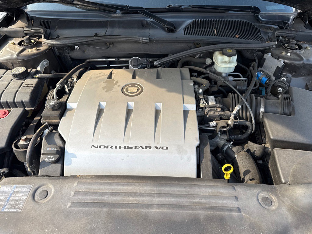 2008 Cadillac DTS Image 24