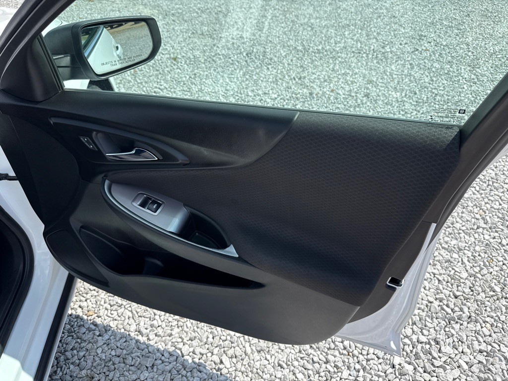 2018 Chevrolet Malibu Image 20