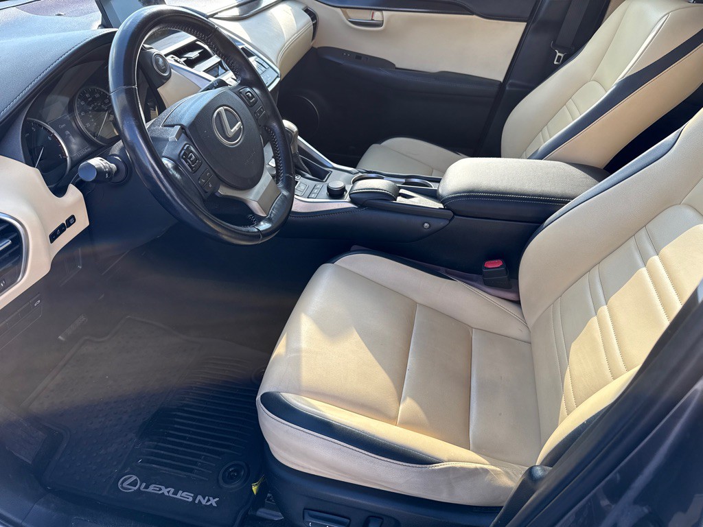 2015 Lexus NX Image 10