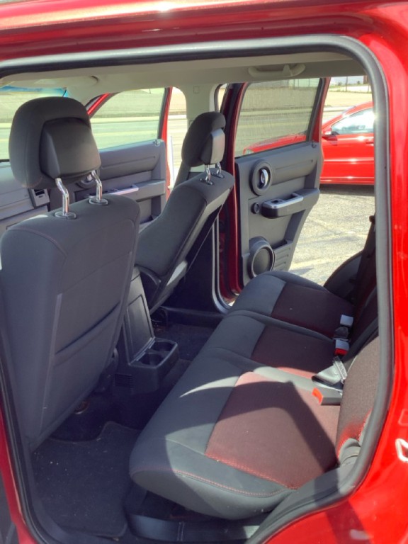 2011 Dodge Nitro Image 20