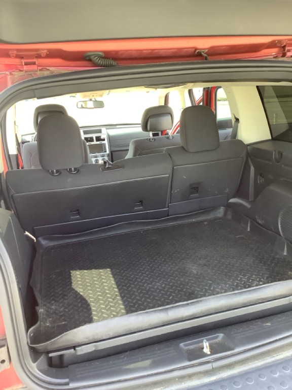 2011 Dodge Nitro Image 21