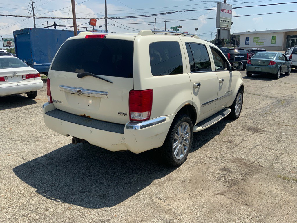 2003 GMC Envoy Image 3