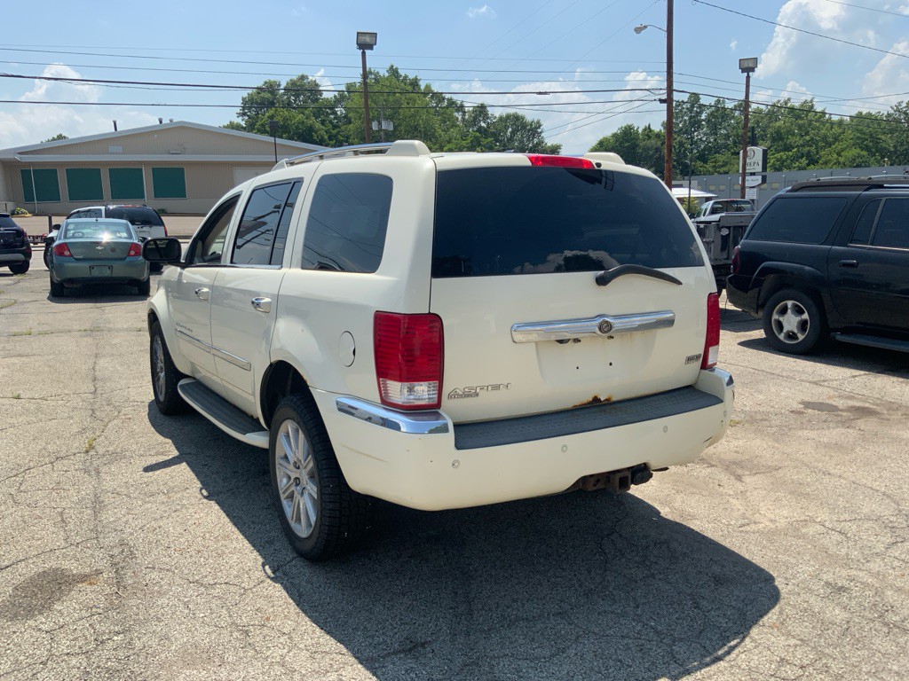 2003 GMC Envoy Image 4