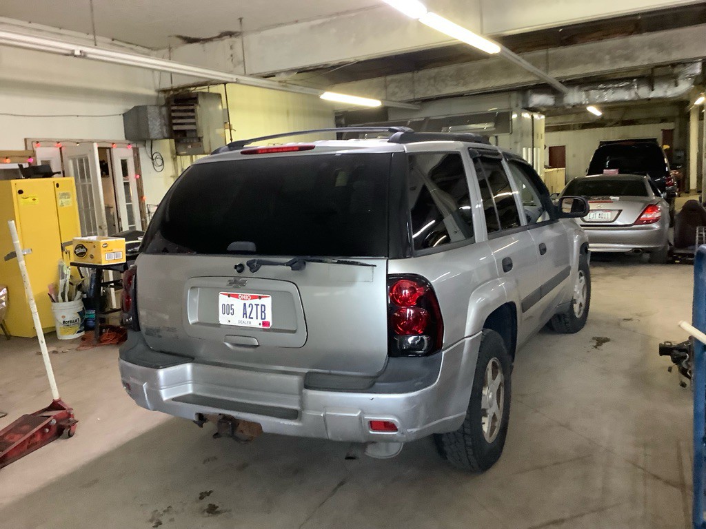 2005 Chevrolet Trailblazer Image 3