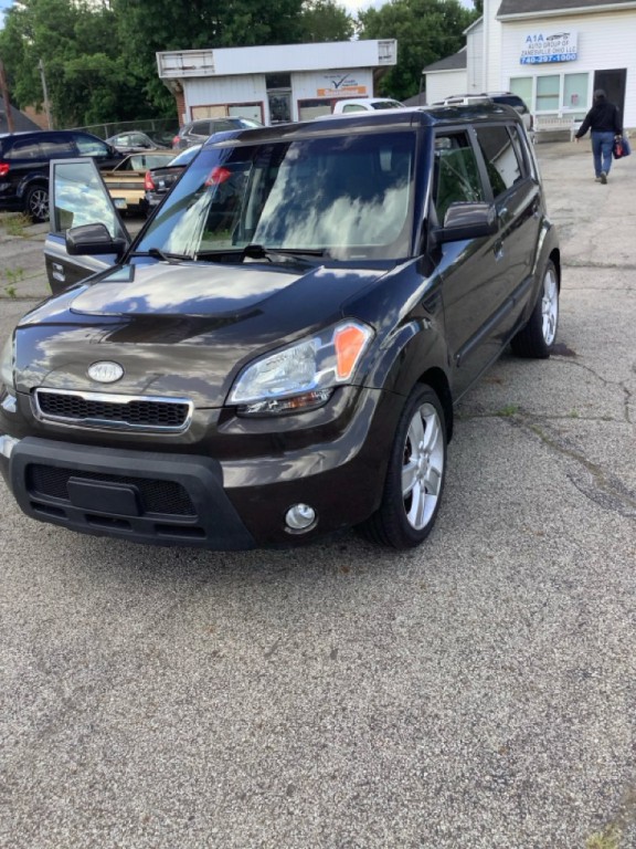 2010 Kia Soul Image 1