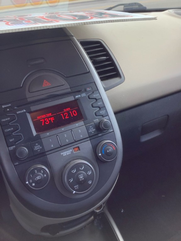 2010 Kia Soul Image 6