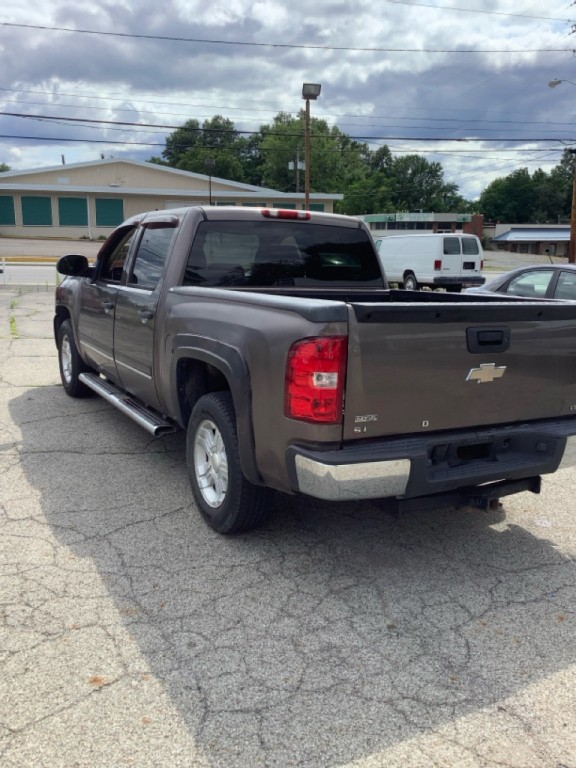 2008 Chevrolet Silverado 1500 Image 3