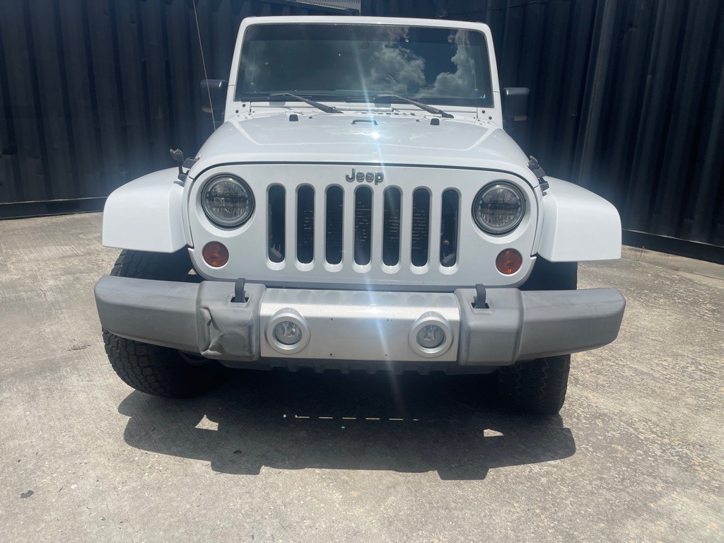 2013 Jeep Wrangler Unlimited Image 3