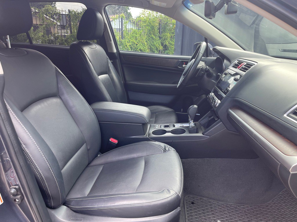 2017 Subaru Outback Image 7
