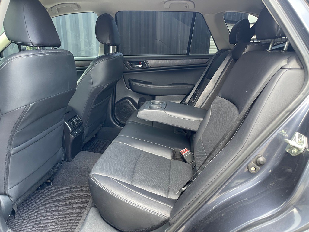 2017 Subaru Outback Image 8