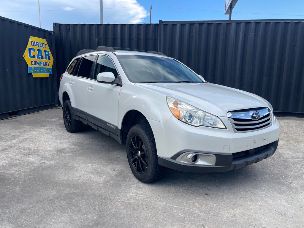 2010 Subaru Outback Image 3