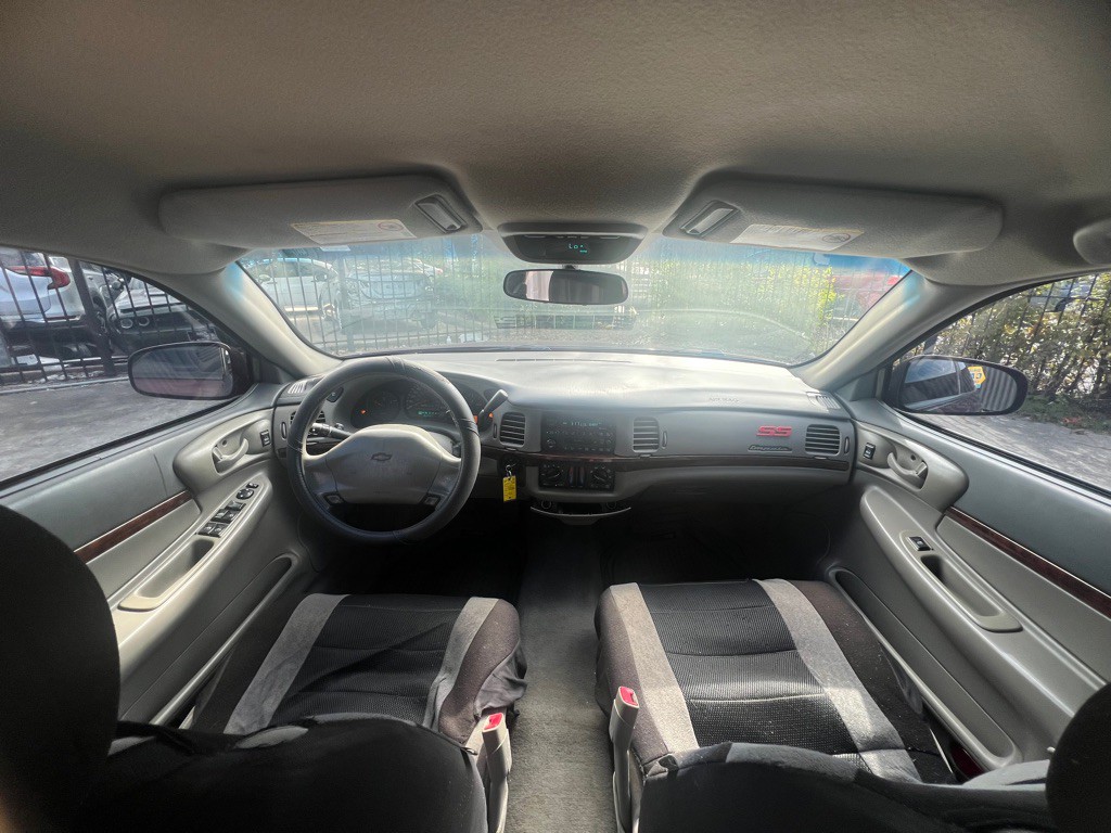 2003 Chevrolet Impala Image 14