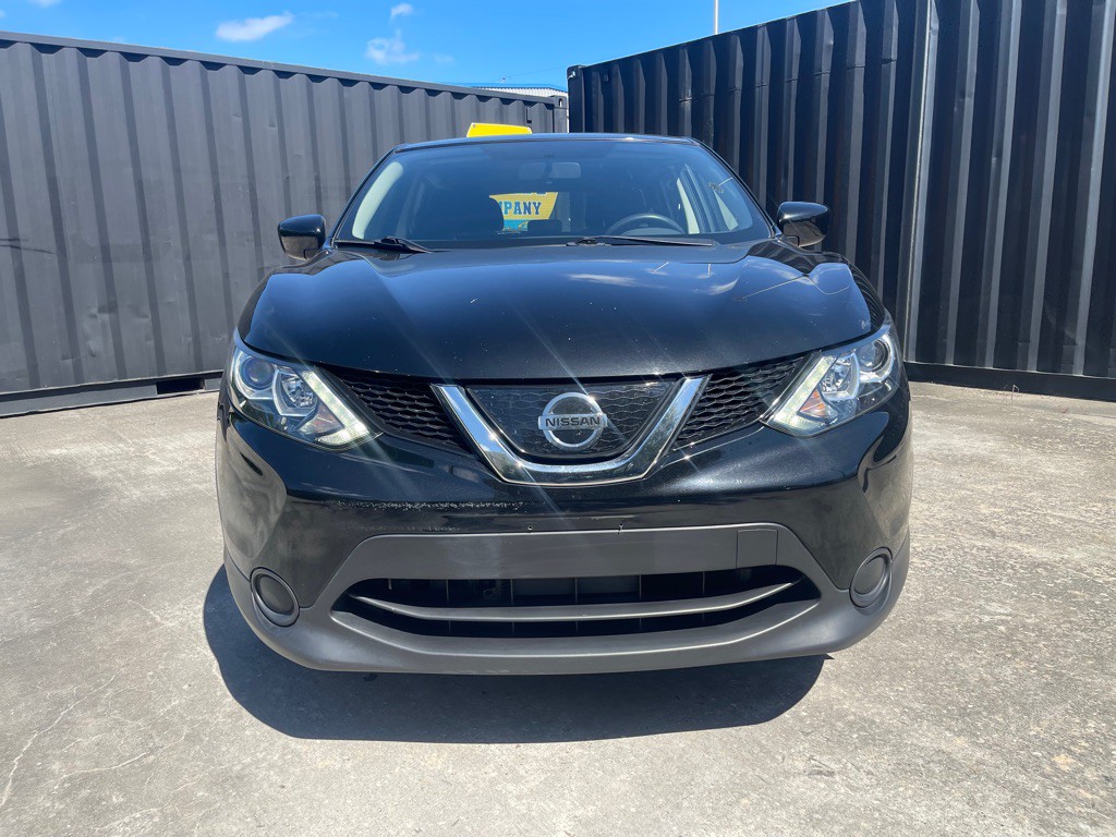 2018 Nissan Rogue Image 2