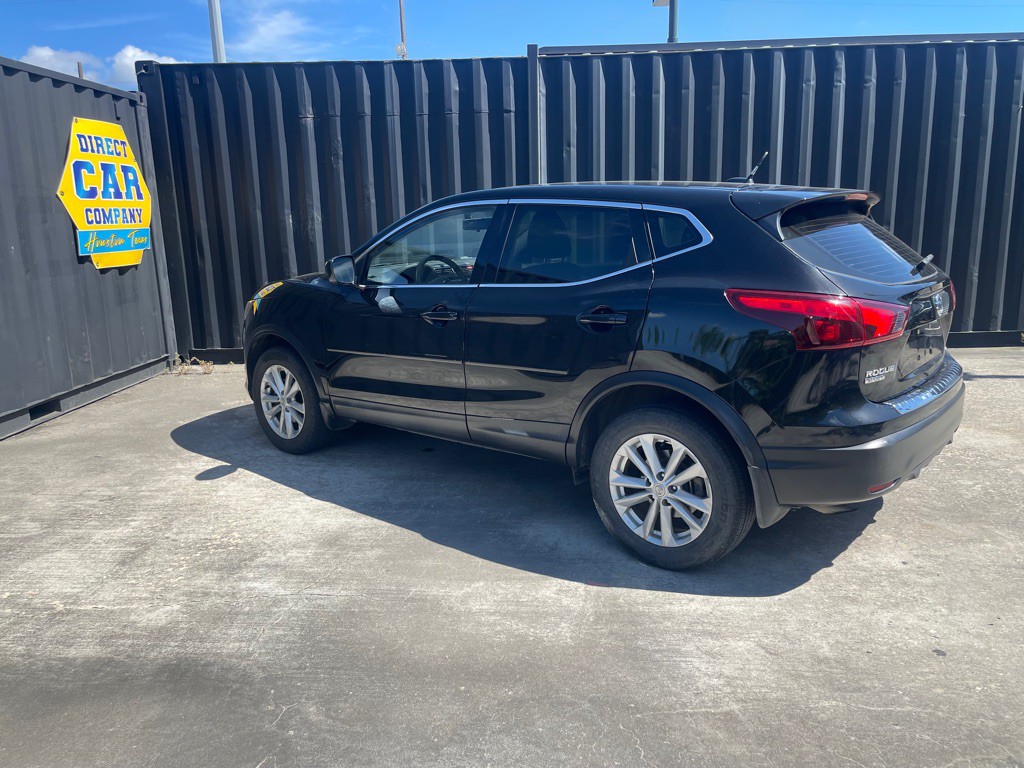 2018 Nissan Rogue Image 9