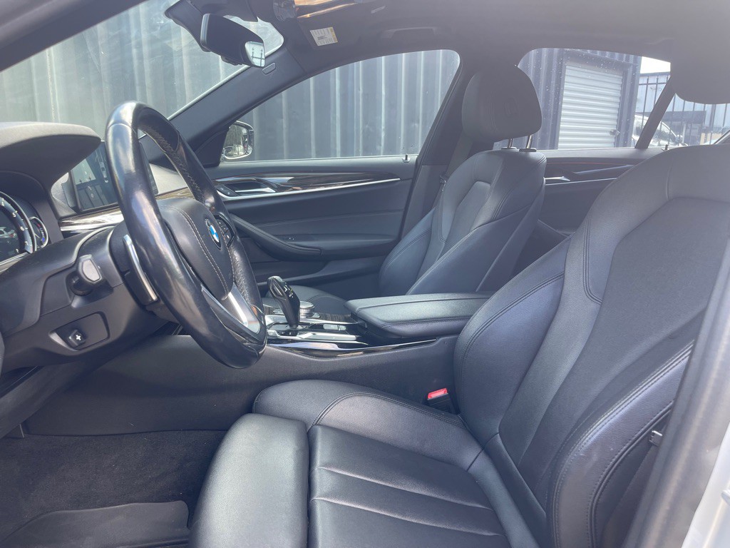 2018 BMW 5 Series Image 6