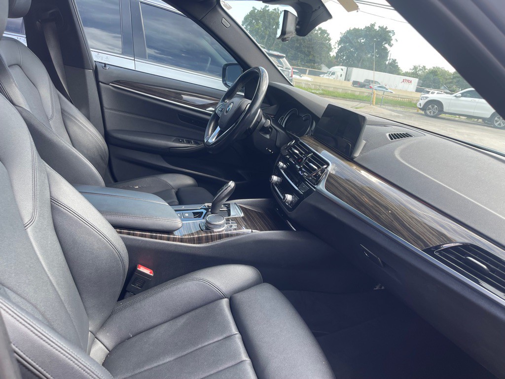 2018 BMW 5 Series Image 7