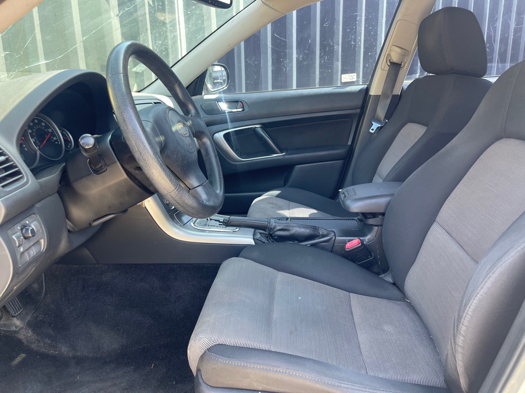 2006 Subaru Legacy Image 6