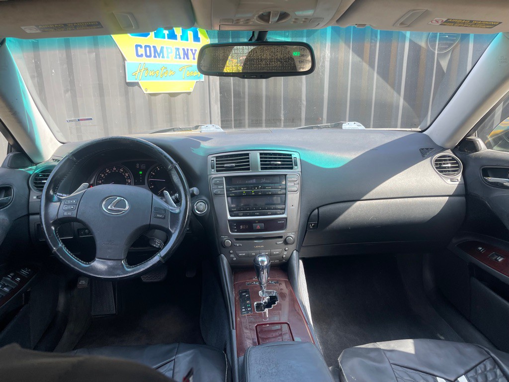 2006 Lexus IS Image 5