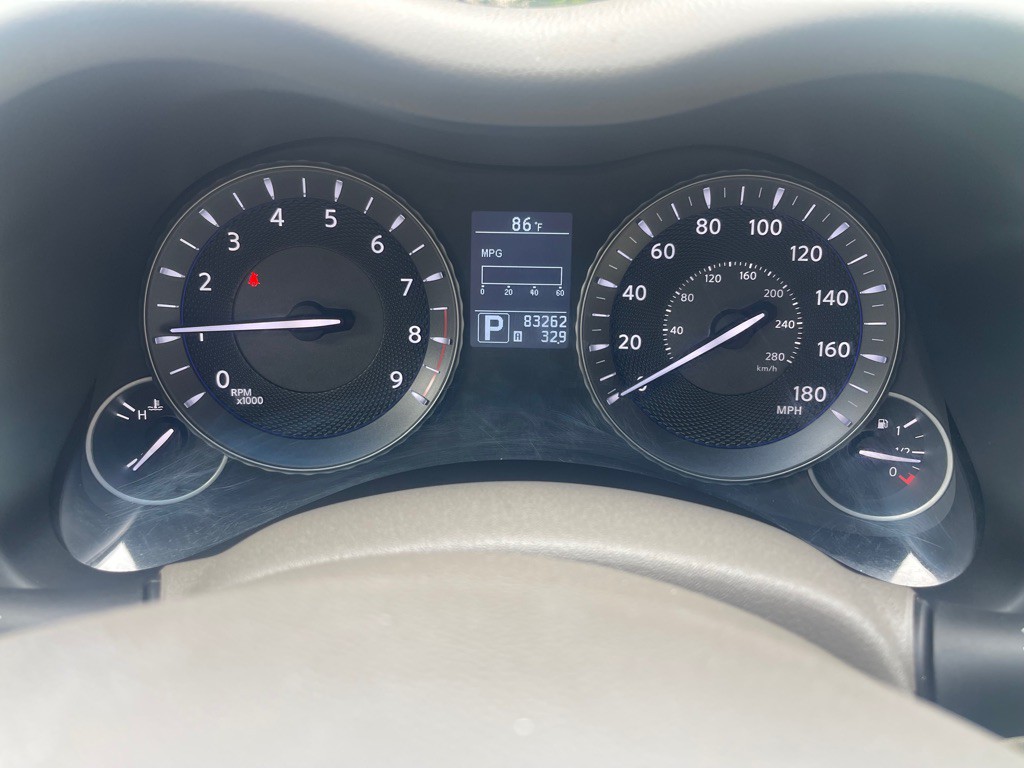 2013 INFINITI M37 Image 4