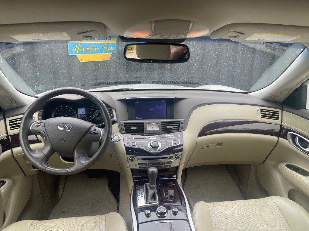 2013 INFINITI M37 Image 5