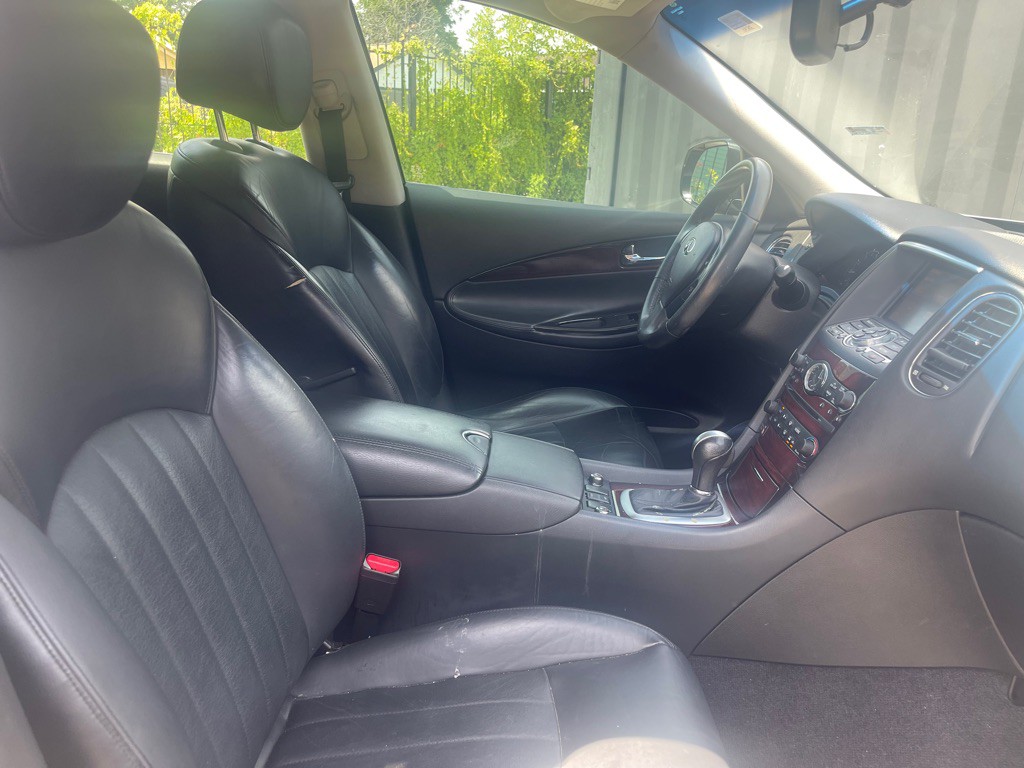 2017 INFINITI QX50 Image 7