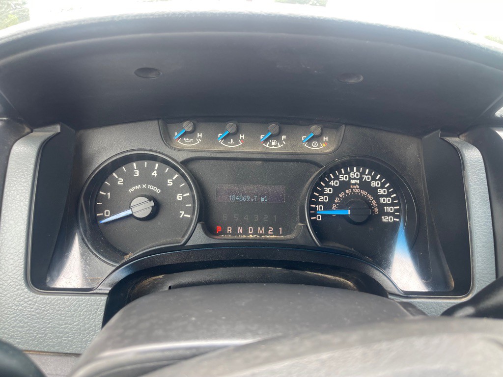 2013 Ford F-150 Image 2