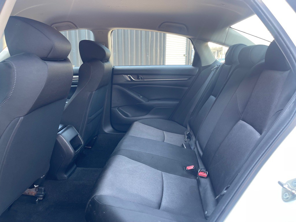 2018 Honda Accord Image 6