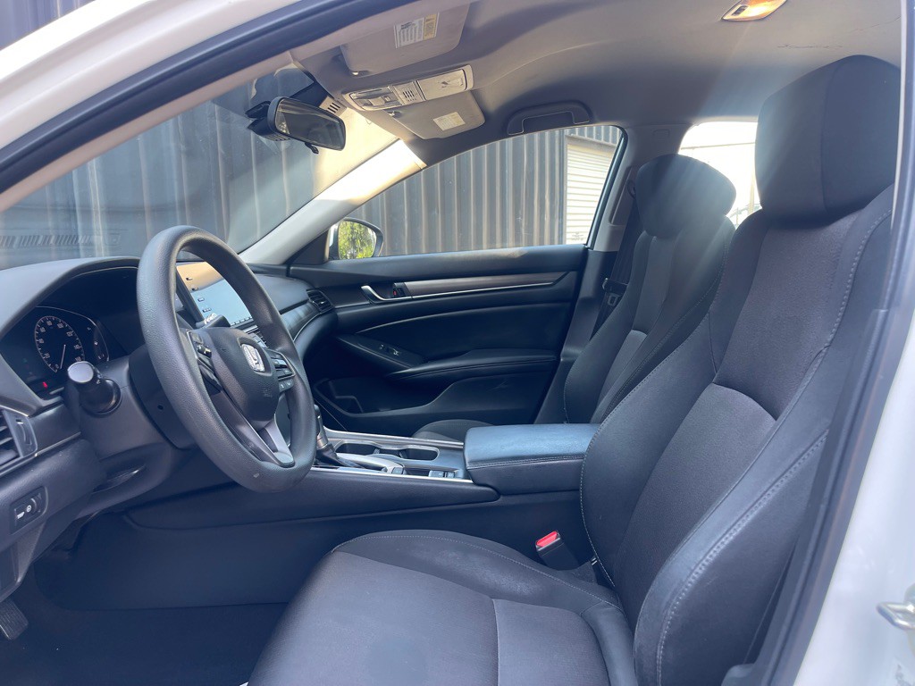 2018 Honda Accord Image 5