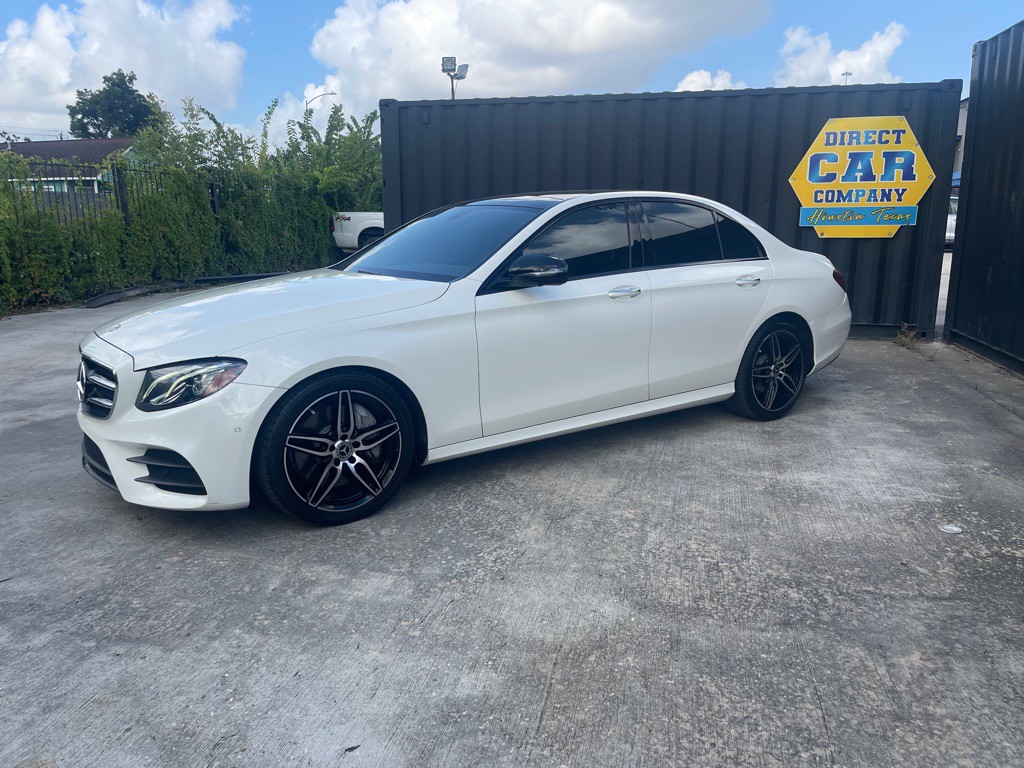 2019 Mercedes-Benz E-Class Image 1