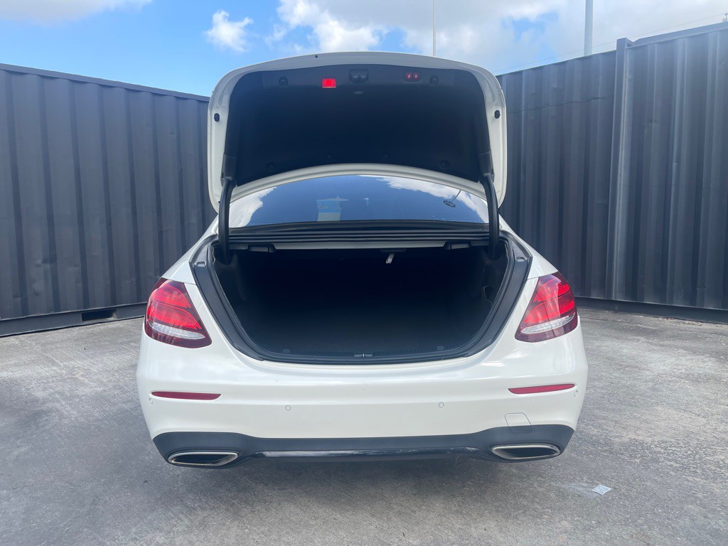 2019 Mercedes-Benz E-Class Image 11