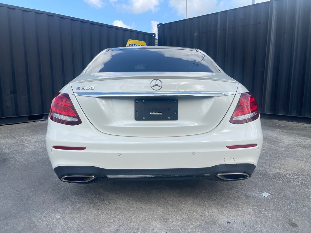 2019 Mercedes-Benz E-Class Image 12