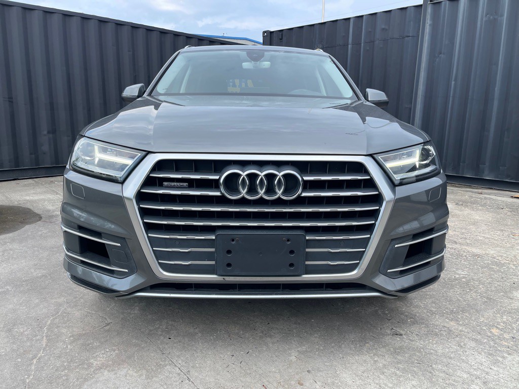 2017 Audi Q7 Image 2