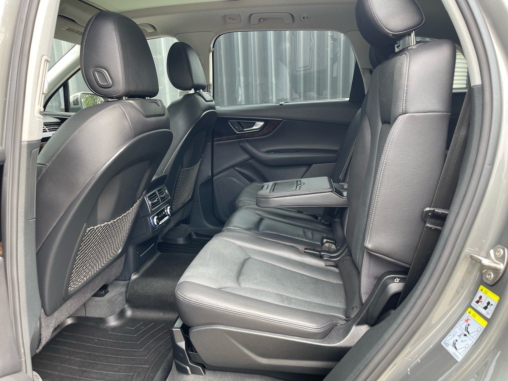 2017 Audi Q7 Image 5