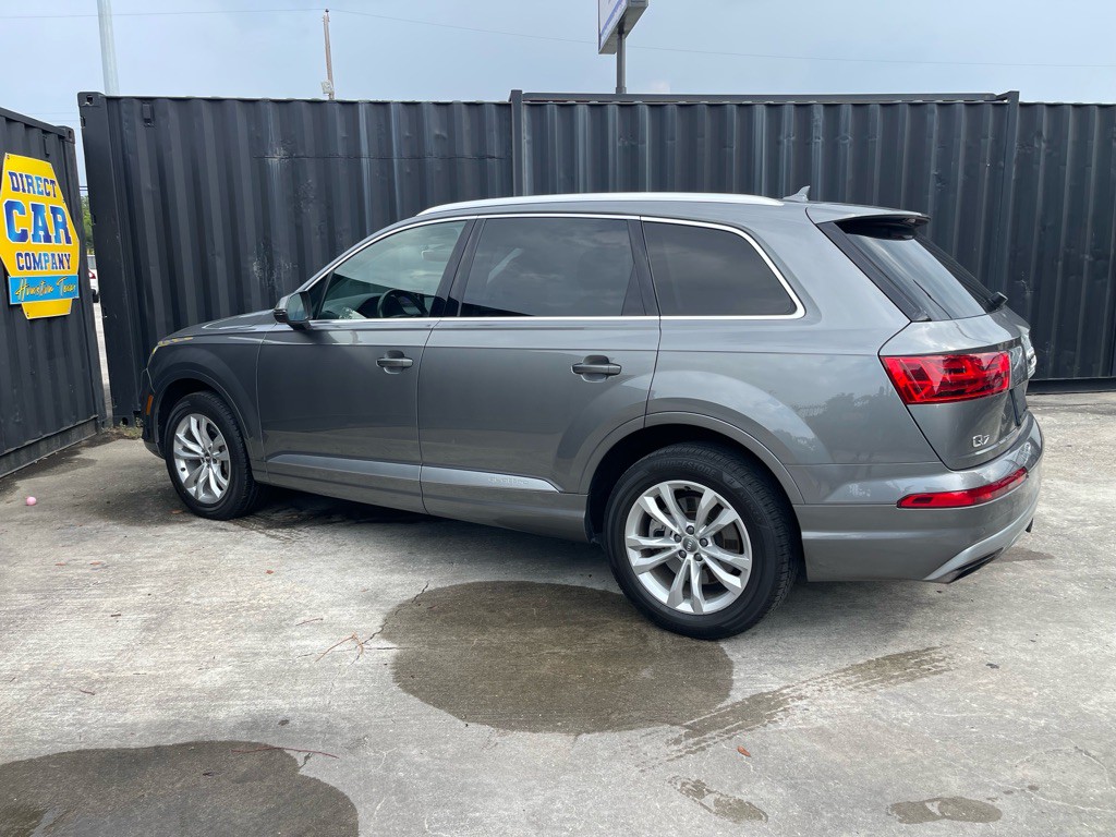 2017 Audi Q7 Image 11