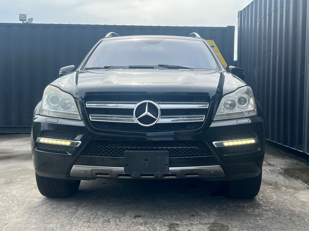 2012 Mercedes-Benz GL-Class Image 2