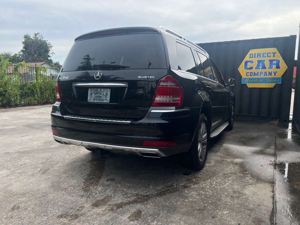 2012 Mercedes-Benz GL-Class Image 10