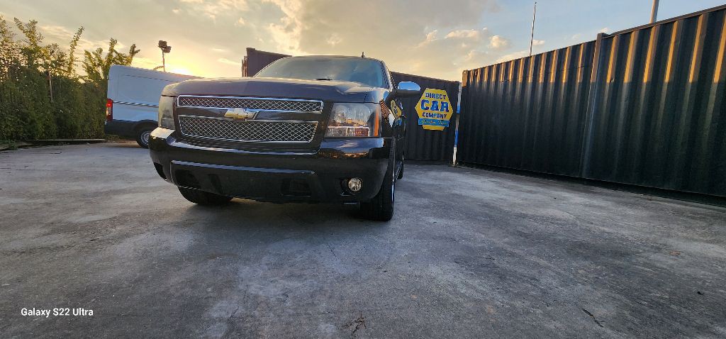 2011 Chevrolet Tahoe Image 1