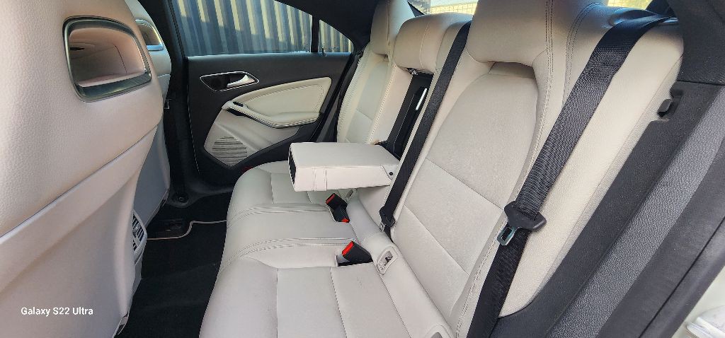 2018 Mercedes-Benz CLA-Class Image 9