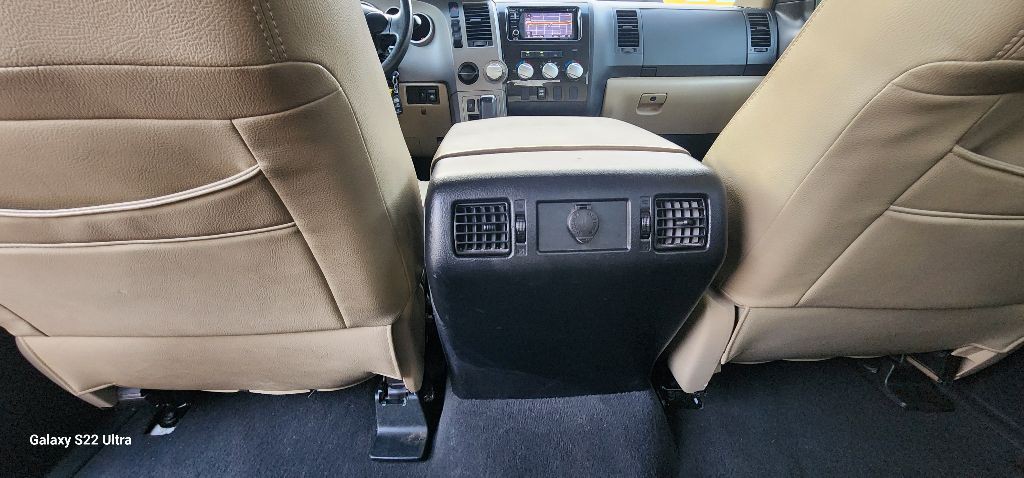 2013 Toyota Tundra Image 11