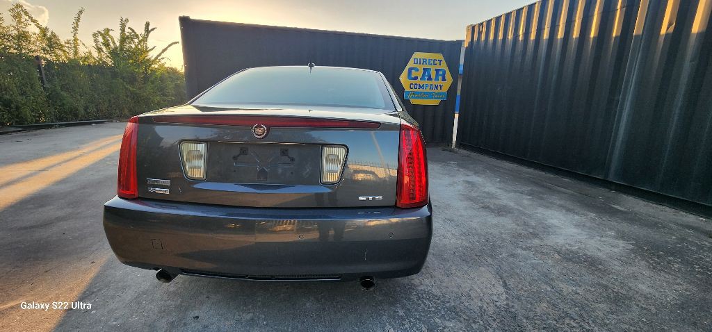 2008 Cadillac STS Image 3