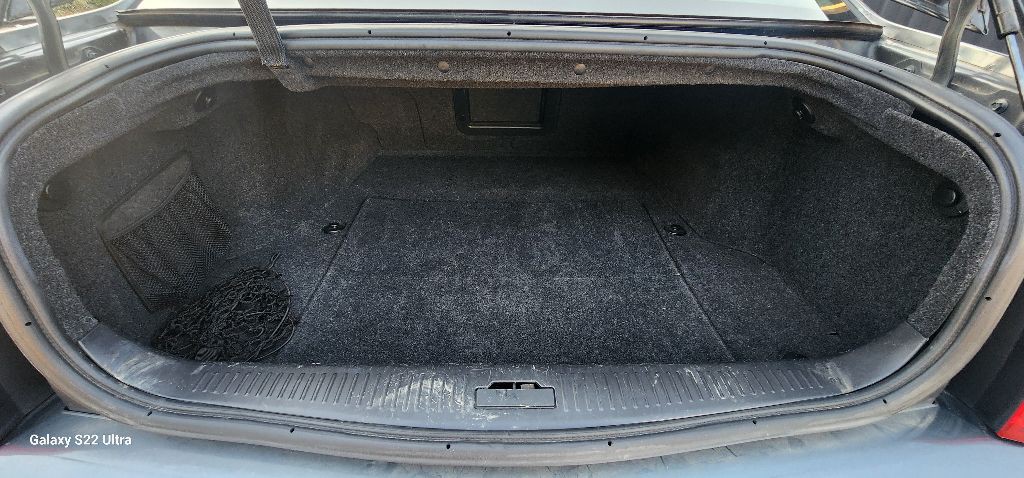 2008 Cadillac STS Image 14